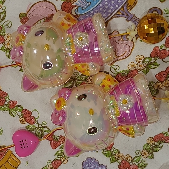 Hello Kitty Singing Lanturn Piggy Banks - Picture 4 of 7